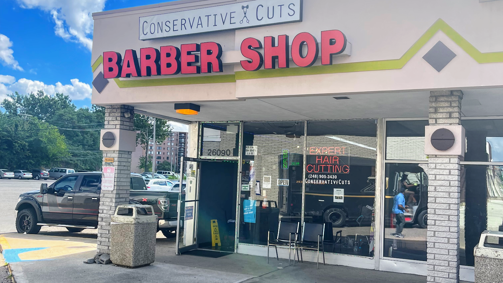 Conservative Cuts LLC. in Oak Park