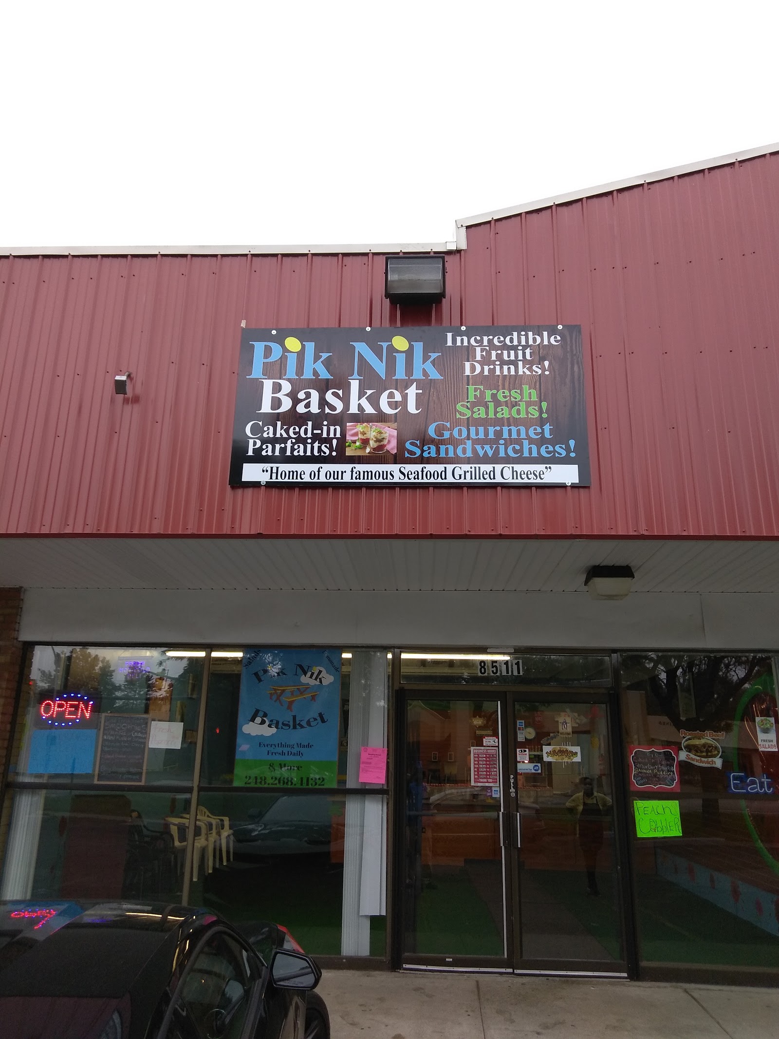 PIK NIK BASKET — photo