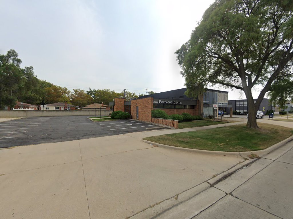 Pinewood Dental Associates — photo
