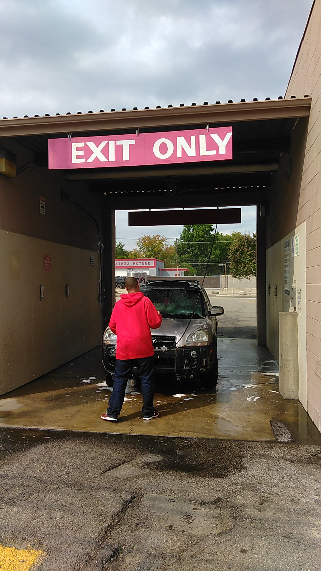 Quality Car Wash in Oak Park