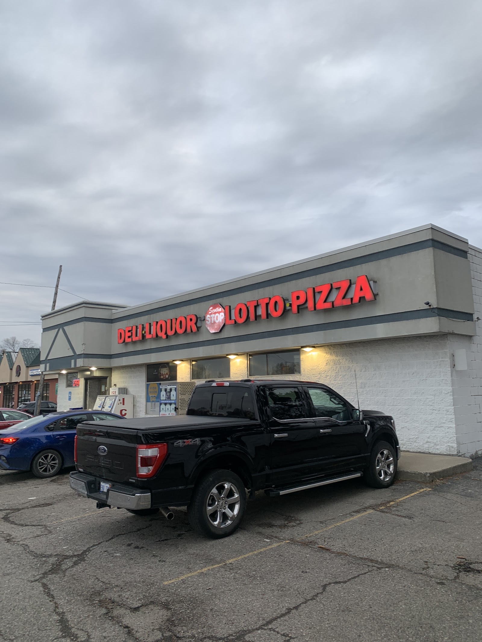 Scotia Stop Liquor in Oak Park
