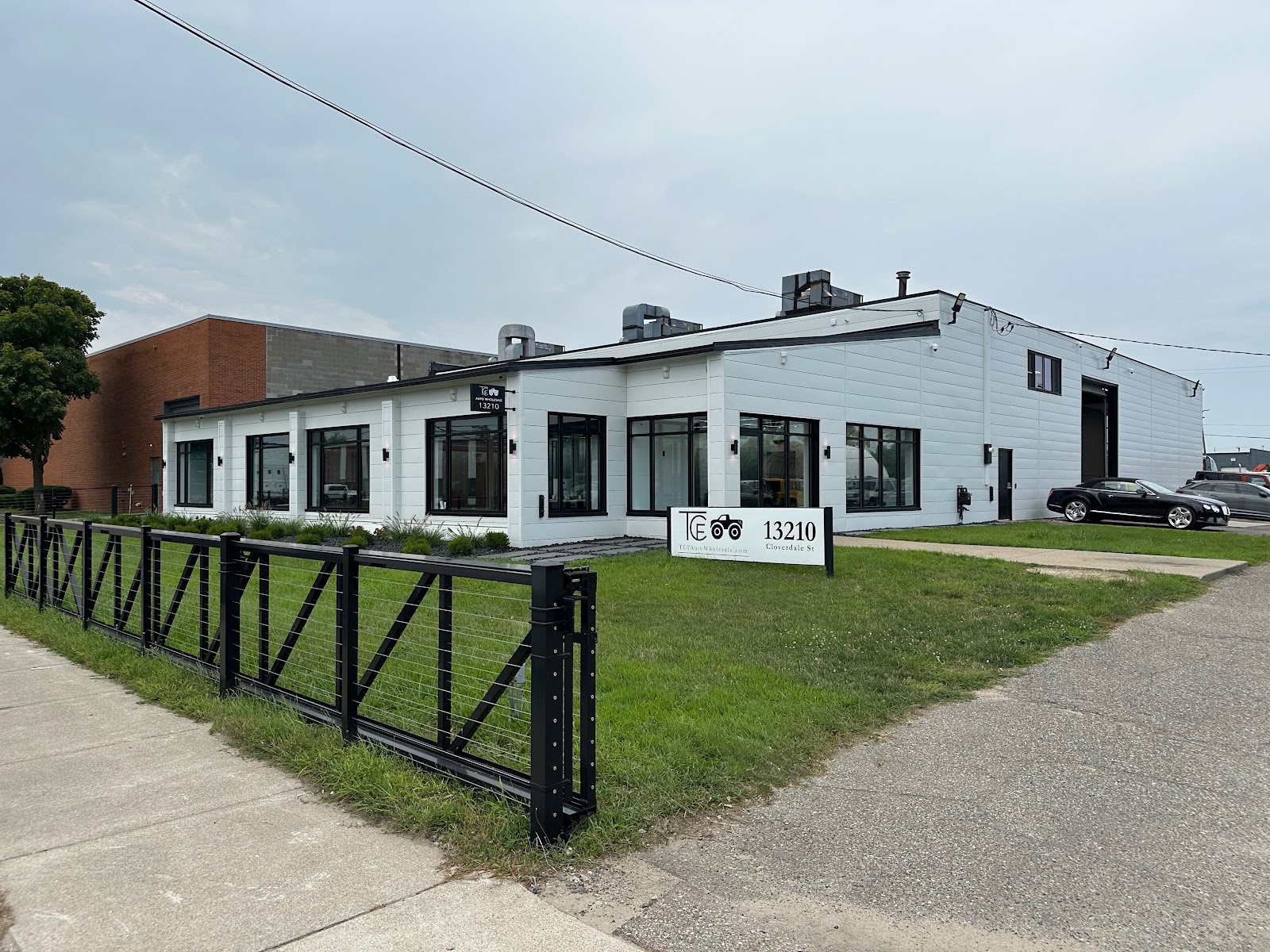 TCF Auto Wholesale LLC in Oak Park